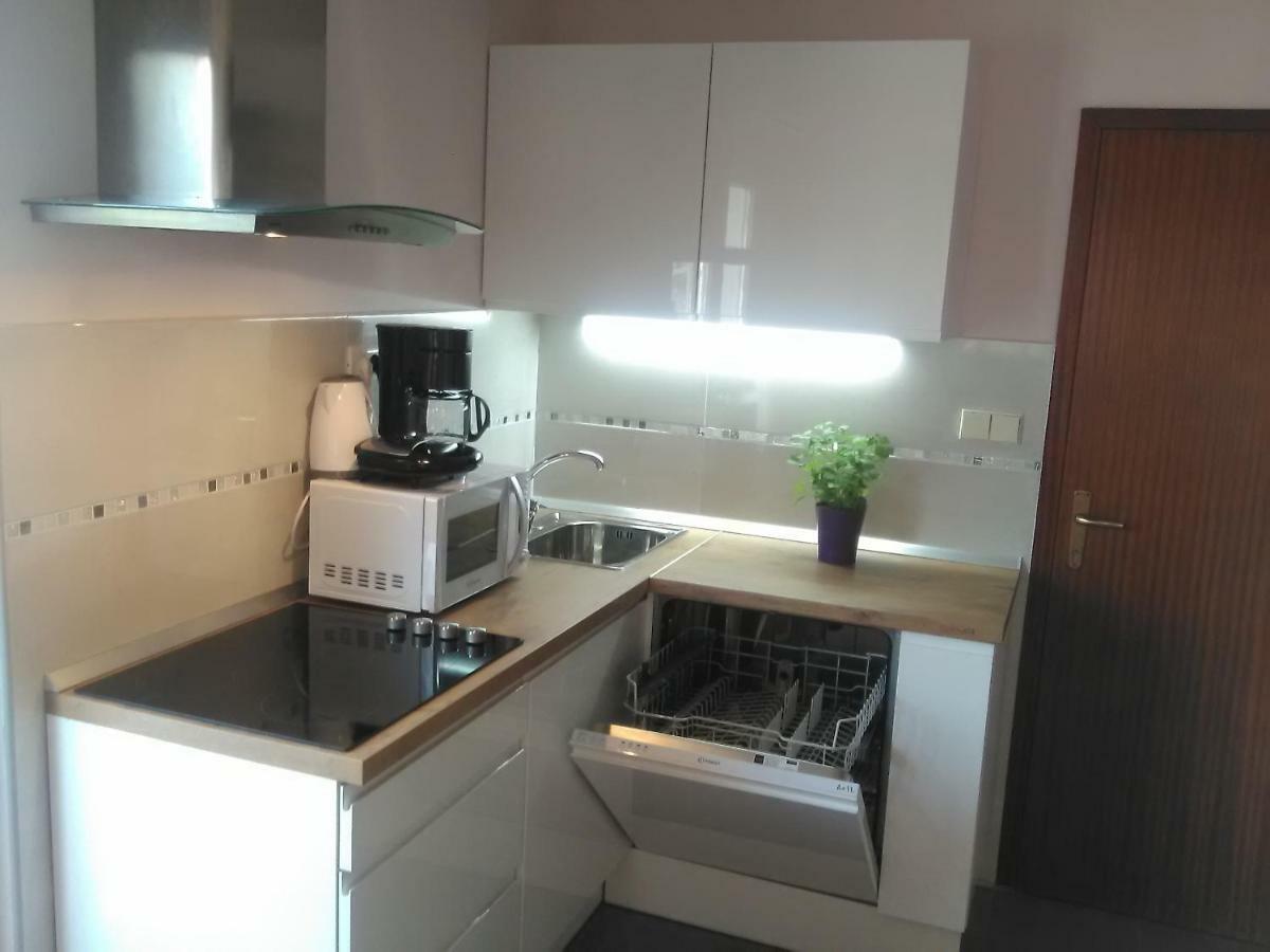 Apartment Yelena Rose West Zadar Extérieur photo